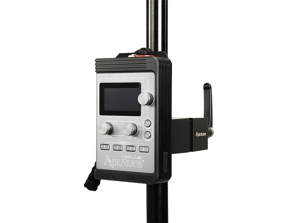 Aputure Nova P300C RGB Panel Kit