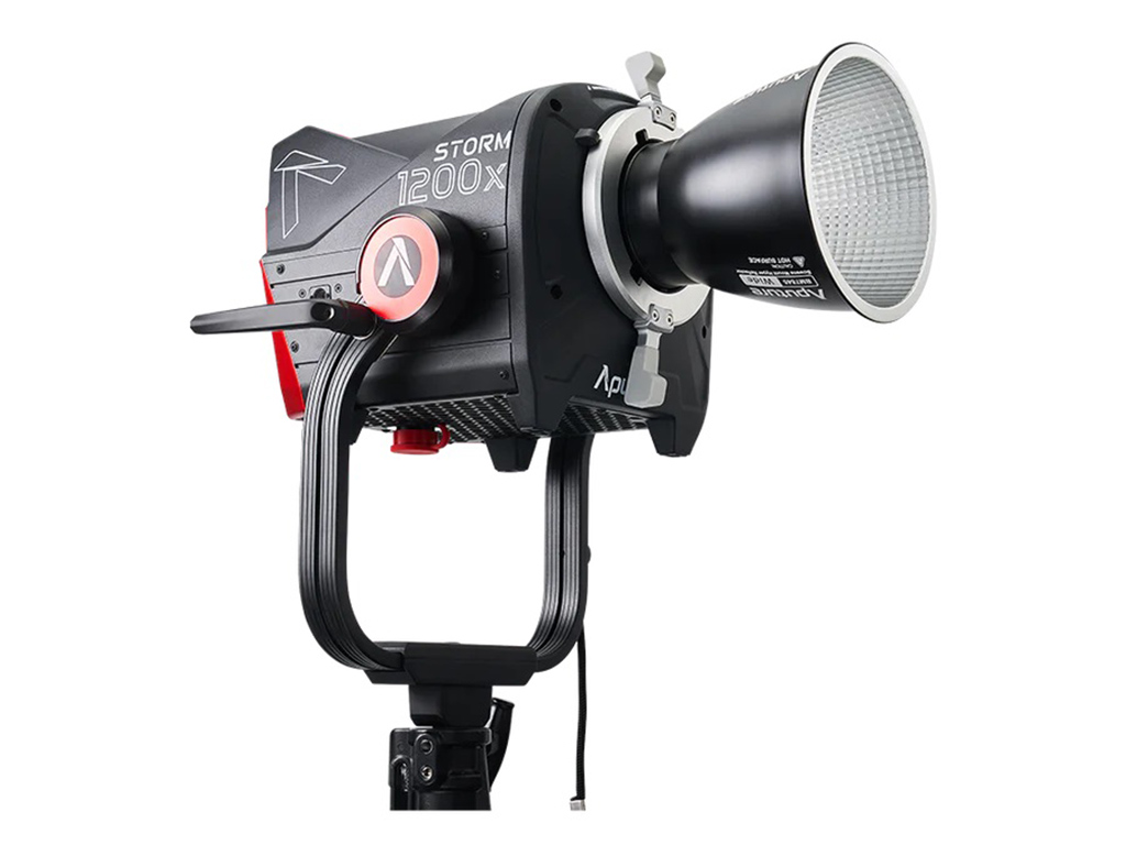 Aputure Storm 1200x LED Light
