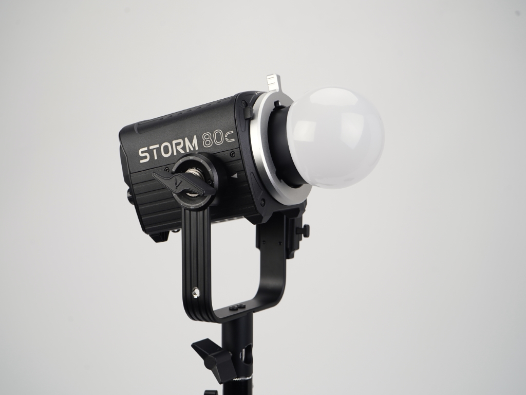 Aputure Storm 80c RGB LED Video Işığı