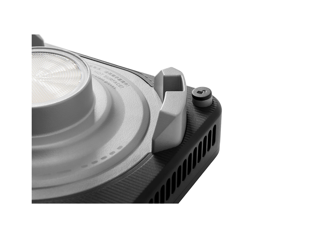 Aputure Amaran Ray 120c 120W RGB LED Işık