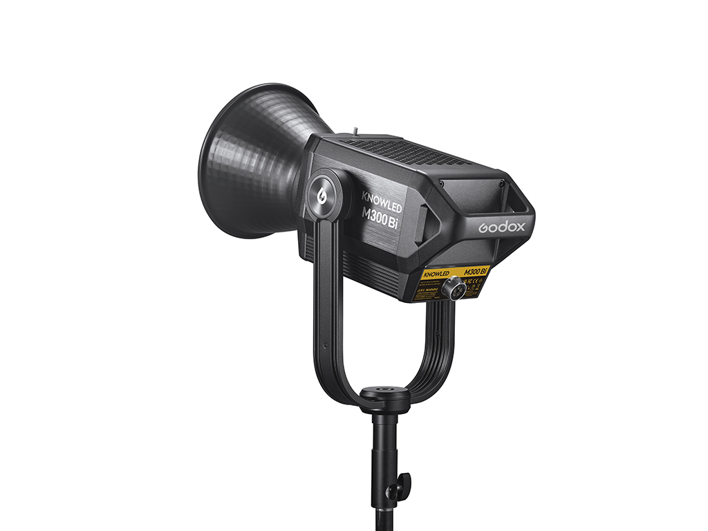 Godox M300Bi Bi-Color 300W LED Video Işığı
