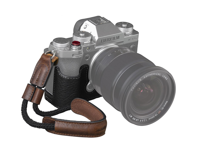 SmallRig 3927 Fujifilm X-T5 Uyumlu Deri Kılıf ve Askı Seti Siyah Kılıf - Kahverengi Askı