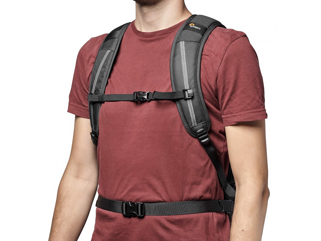 Lowepro Flipside BP 300 AWIII Siyah Çanta