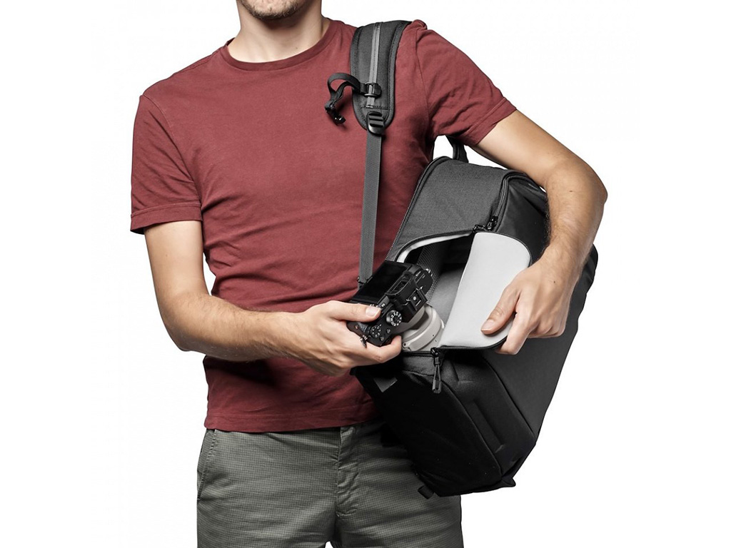 Lowepro Flipside BP 300 AWIII Siyah Çanta