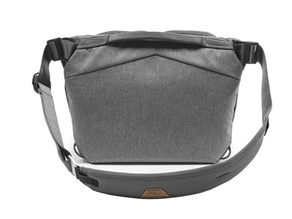 Peak Design Everyday Sling 6L v2 Gri Çanta
