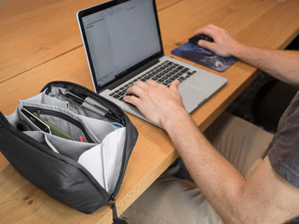Peak Design Tech Siyah Kılıf