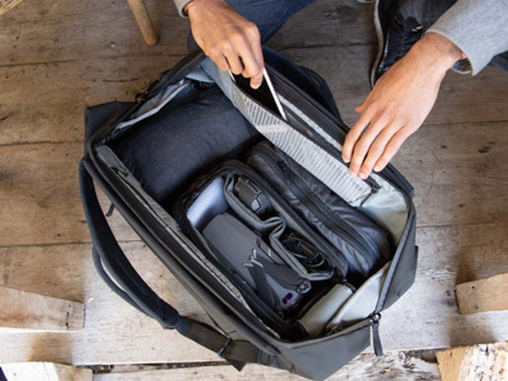Peak Design 65L Siyah Seyahat Çantası