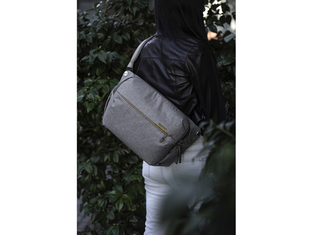 Peak Design Sling 10L Gri Çanta