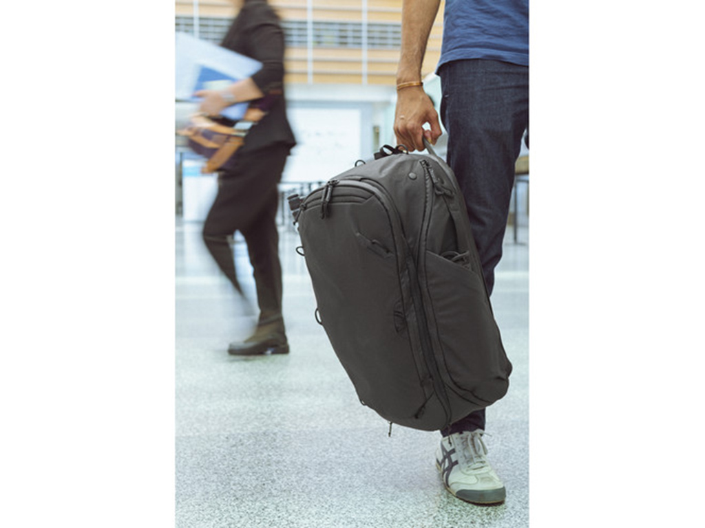 Peak Design 45L Siyah Seyahat Çantası