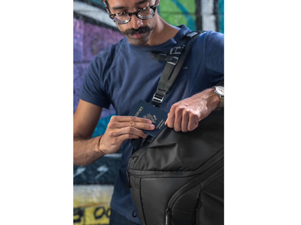 Peak Design 45L Siyah Seyahat Çantası