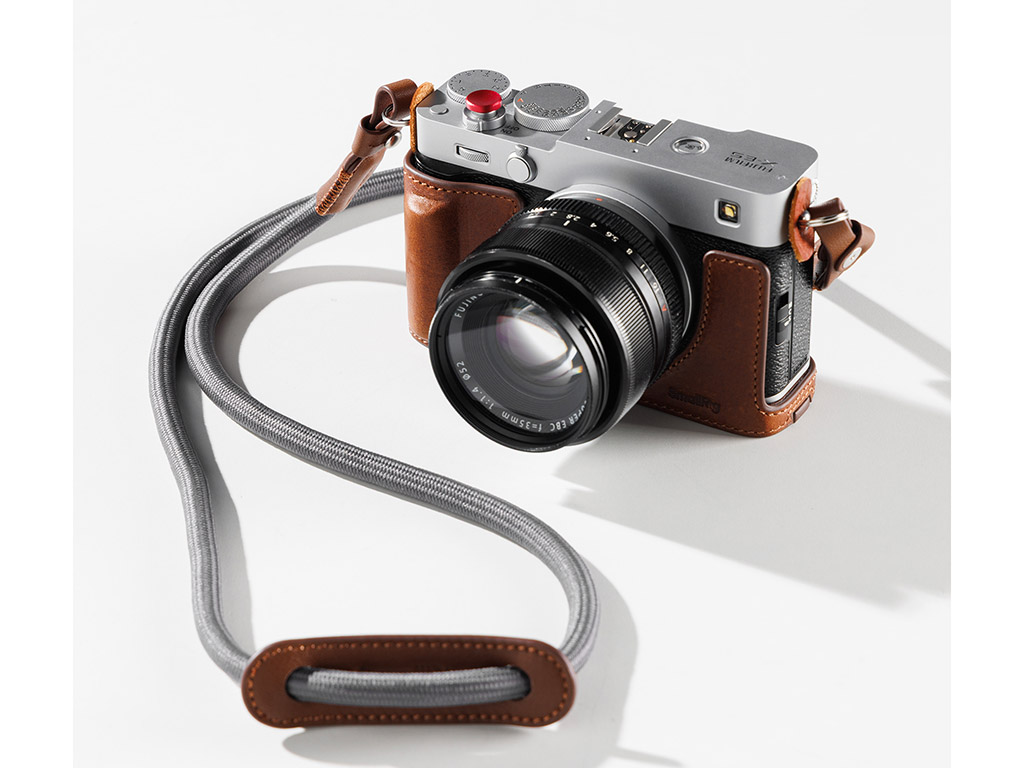 SmallRig 5449 Fujifilm X-E5 Uyumlu Kahverengi Deri Çanta