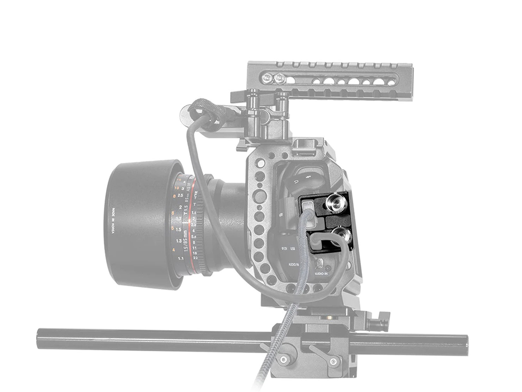 SmallRig 2246B BMPCC 6K ve 4K Kafesler için HDMI ve USB-C Kablo Kıskacı