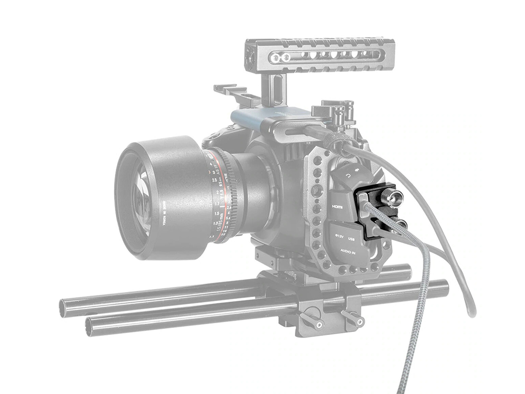 SmallRig 2246B BMPCC 6K ve 4K Kafesler için HDMI ve USB-C Kablo Kıskacı