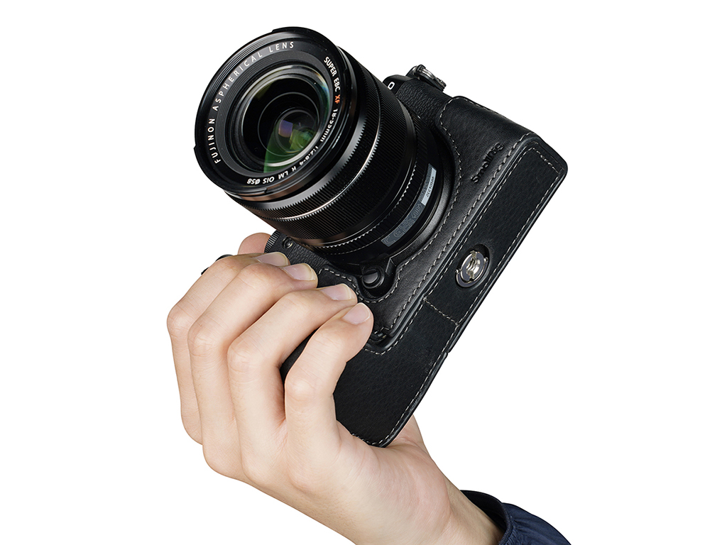 SmallRig 4232 Fujifilm X-S20 için Deri Kılıf