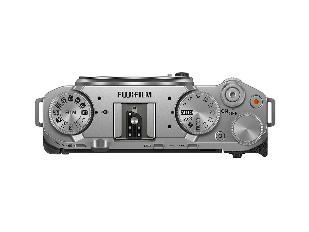 Fujifilm X-M5 Gümüş + XC13-33mm Kit